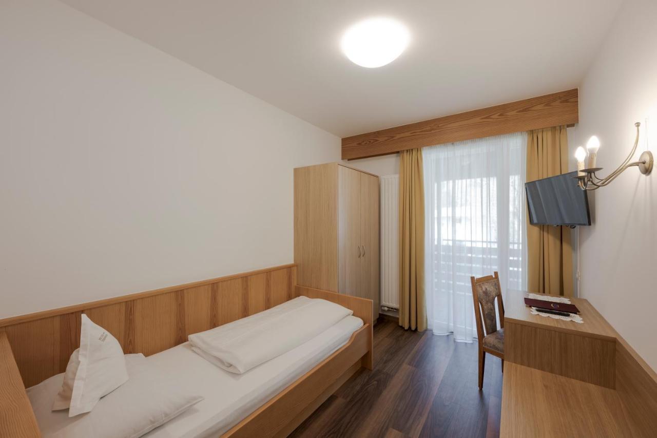 Hotel Theresia ซานเลโอนาร์โด อิน ปาซีเรีย ภายนอก รูปภาพ