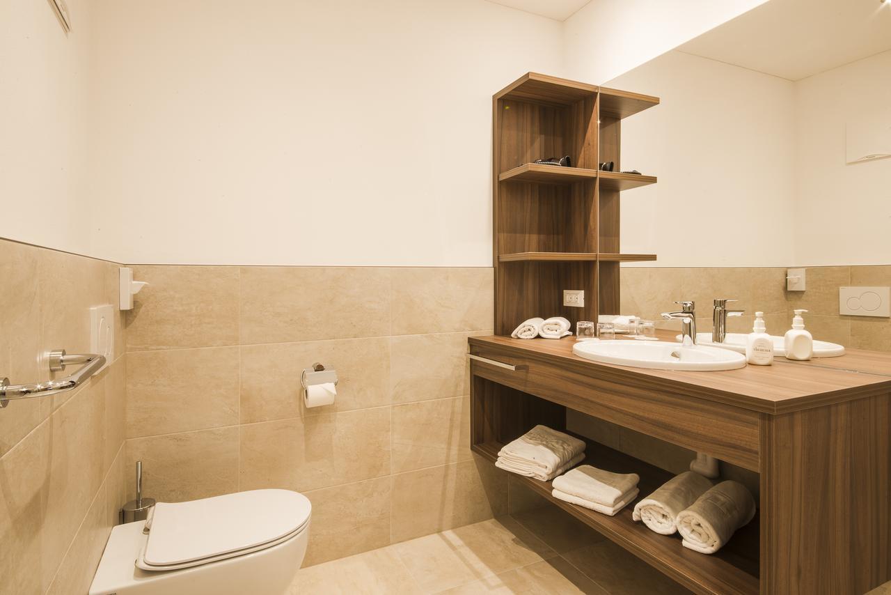 Hotel Theresia ซานเลโอนาร์โด อิน ปาซีเรีย ภายนอก รูปภาพ