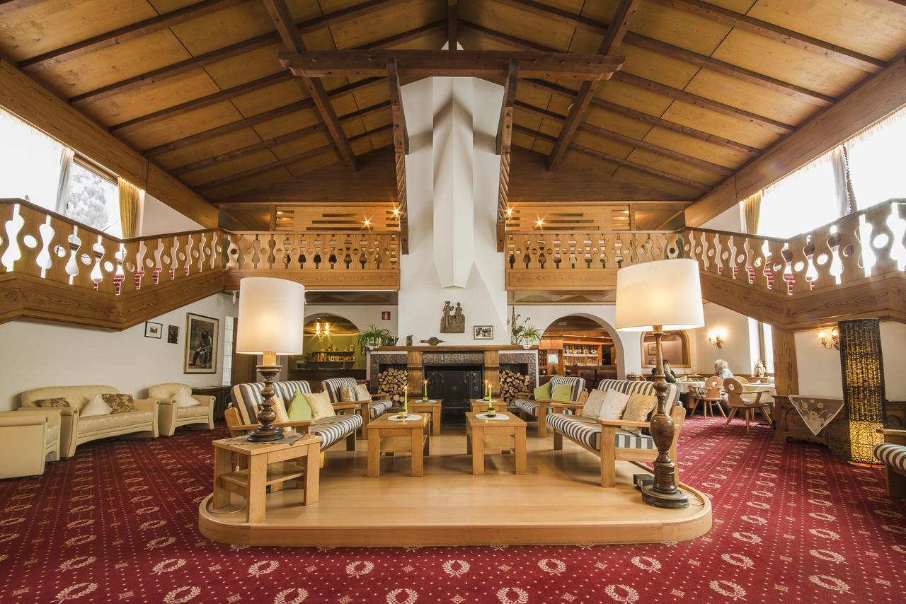 Hotel Theresia ซานเลโอนาร์โด อิน ปาซีเรีย ภายนอก รูปภาพ